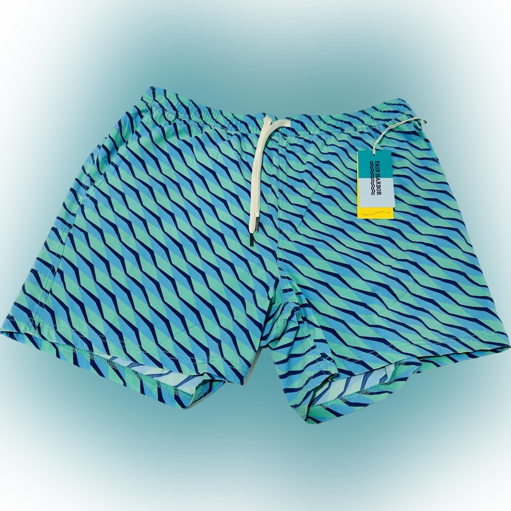 Fair Harbor Men’s Shorts Swim Trunks Size 2XL Inseam 5 NWT